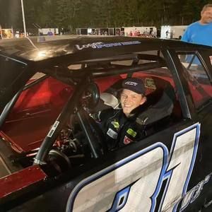 Meet your Posher, Logan